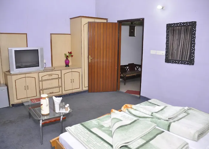 Hotel Pratiksha Moradabad