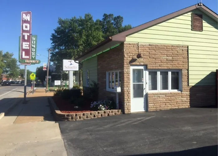 Sunset Motel Waterloo
