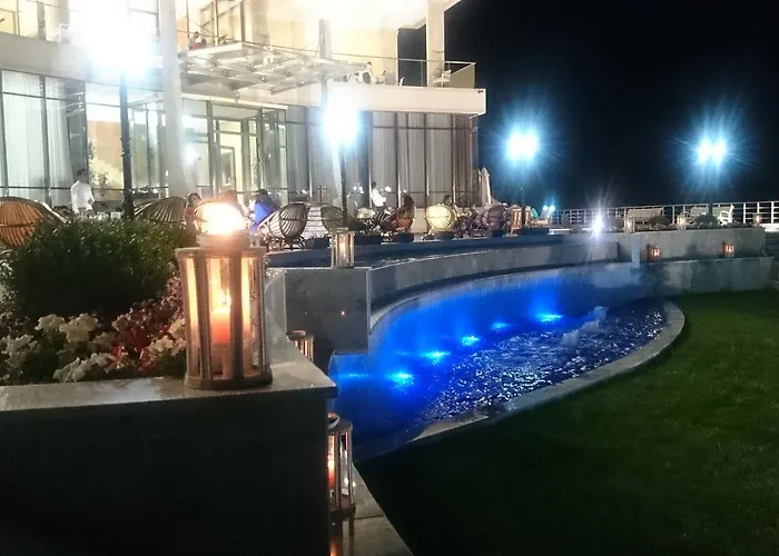 Sheki Park Hotel