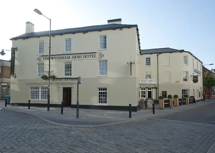 The Wyndham Arms-Wetherspoon Bridgend 