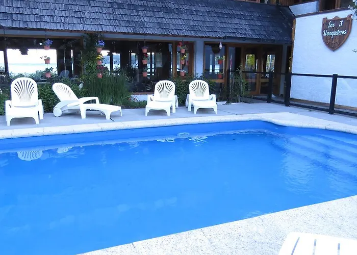 Hotel Los 3 Mosqueteros Villa La Angostura