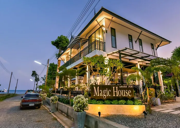 Magic House - No Pets Allowed Chumpon
