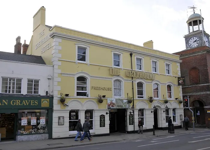 The Greyhound Wetherspoon Bridport