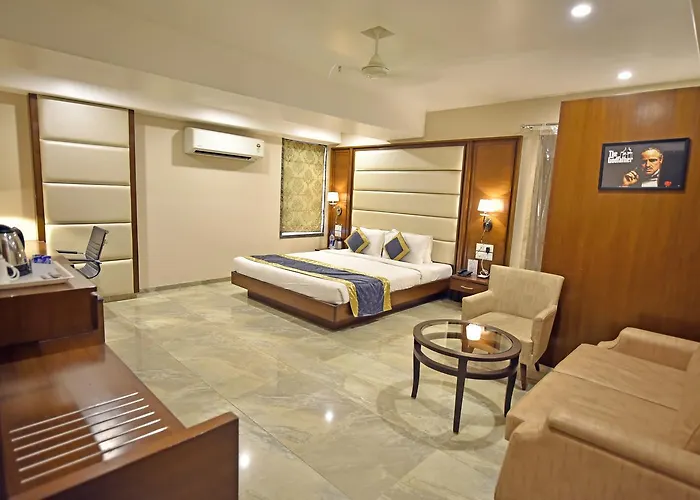 Hotel Amit Park International Bhilai