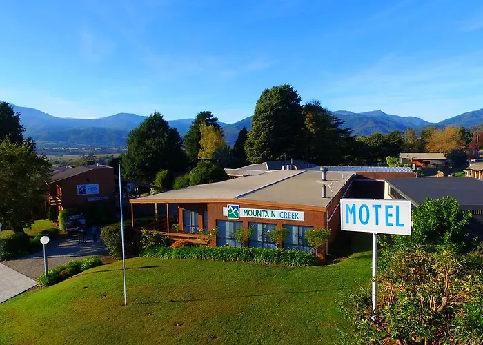 Mountain Creek Motel Bar & Restaurant Mount Beauty