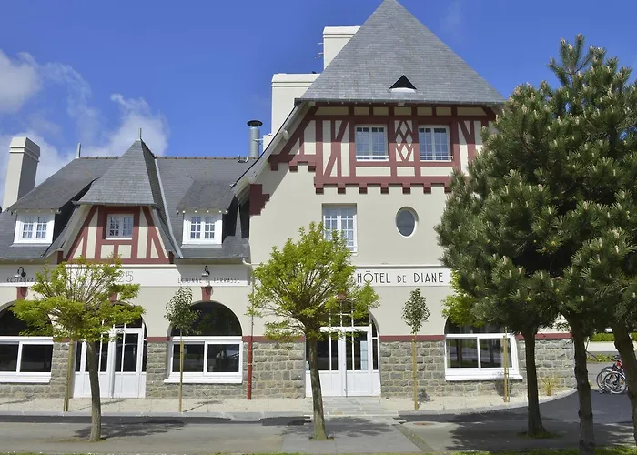 Hotel De Diane Sables-dʼOr-les-Pins
