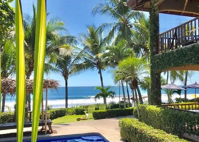 The Backyard Beachfront Hotel Jaco