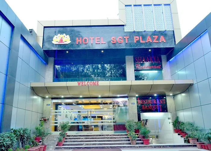Hotel Sgt Plaza Varanasi