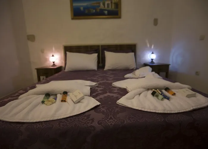 Mor Salkim Konagi Otel Alaçatı