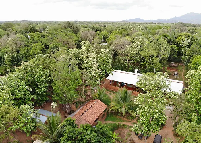 Araliya Self Cooking Resort Dambulla