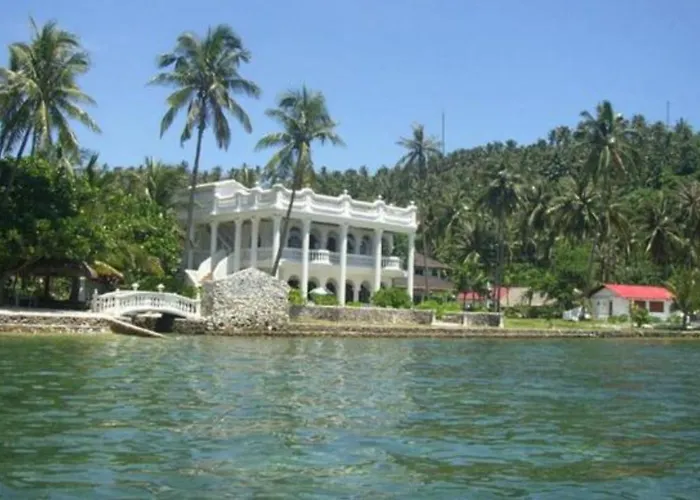 Blue Crystal Beach Resort Puerto Galera