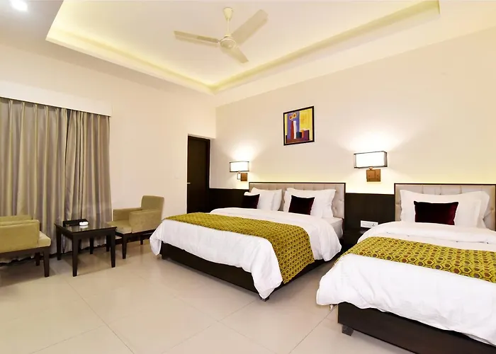 Hotel Shiraz Castle Amritsar