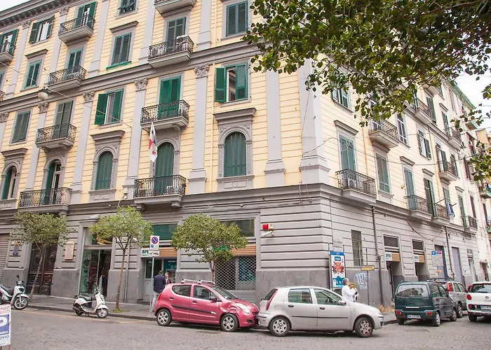Bed and Breakfast 319 Al Duomo Nápoles