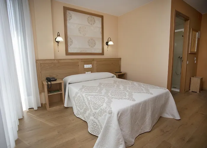 Hotel Novoa Sarria