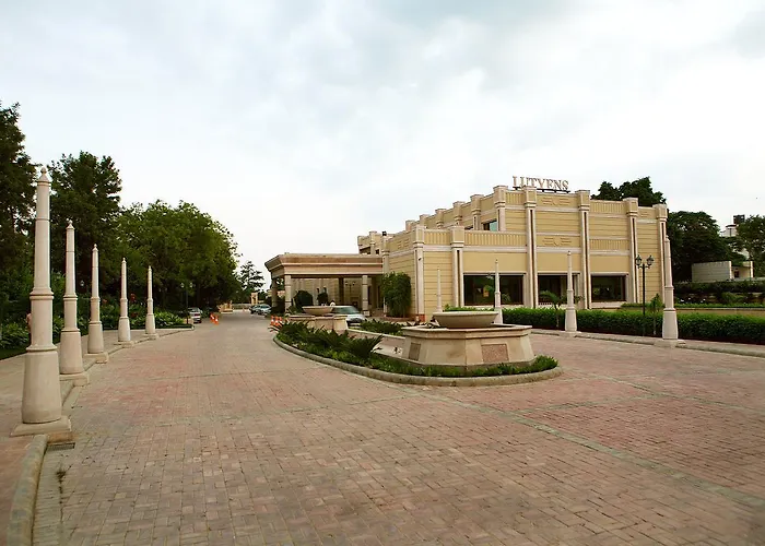Lutyens' Resort New Delhi