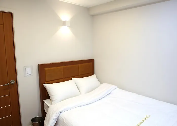 Charm Hotel Seoel