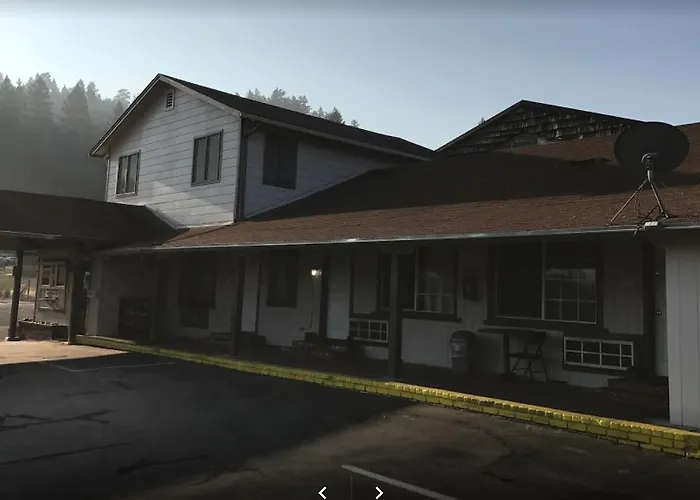 Lone Pine Motel Garberville