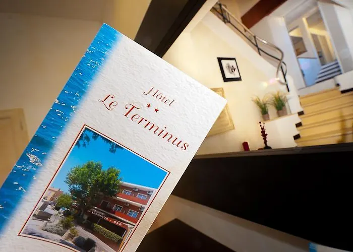 Hotel Le Terminus Le Lavandou