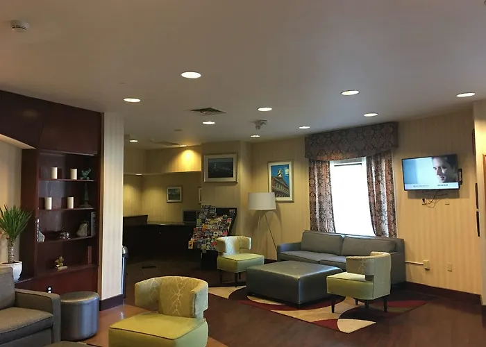 Roundhouse Suites Boston