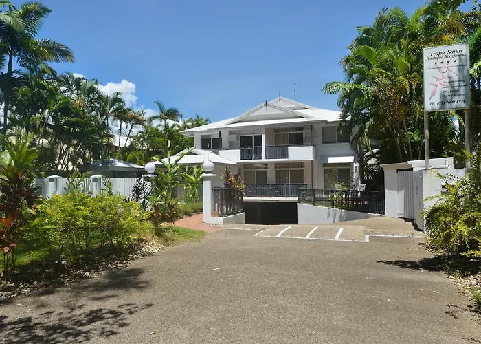 Seascape Holidays - Tropic Sands Port Douglas