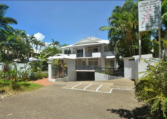 Seascape Holidays - Tropic Sands Port Douglas