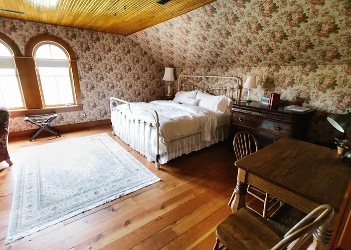 Round Barn Farm B & B Event Center Red Wing