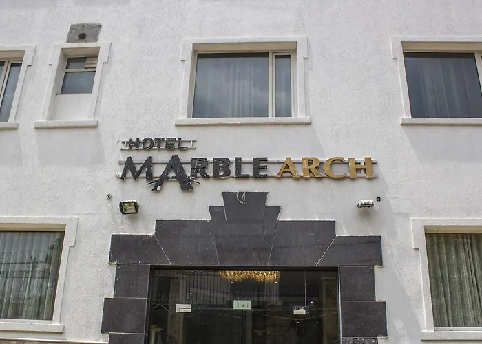 Fabhotel Marble Arch Karol Bagh Delhi 