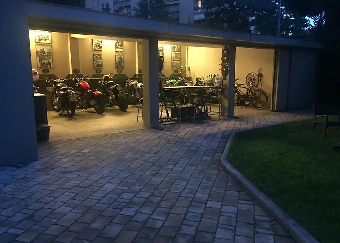 Zuretti 61 Bed & Breakfast Milan
