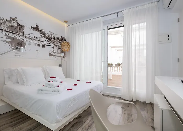 Hotel Abril 37 Ciutadella 