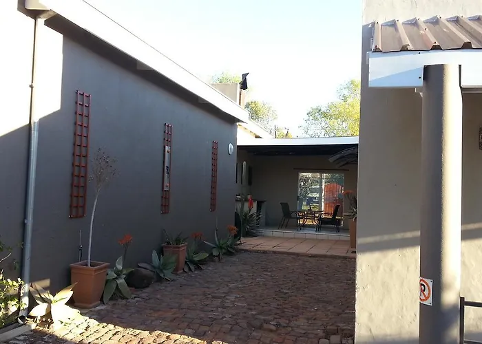 Lazy Gecko Accommodation Cradock