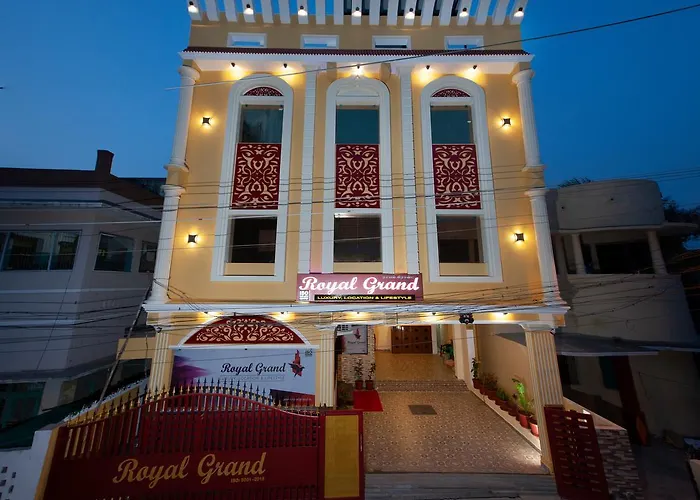Royal Grand Bed & Breakfast Tambaram