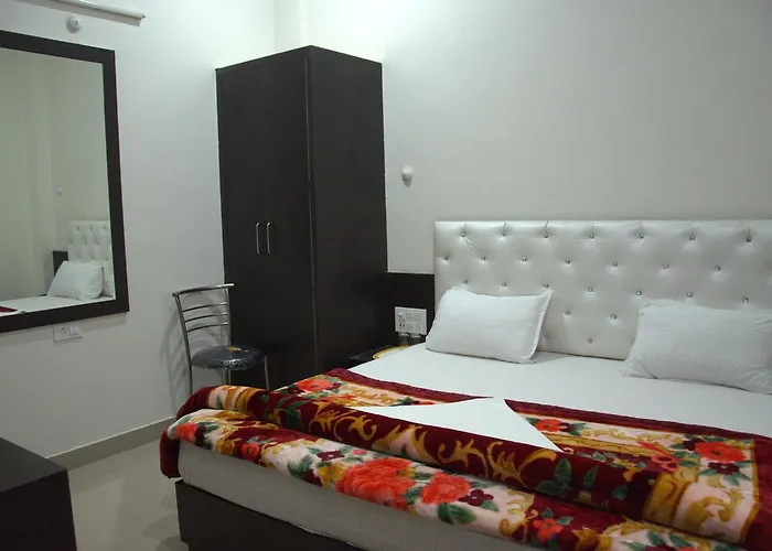 Hotel Mahabir Inn Mathura