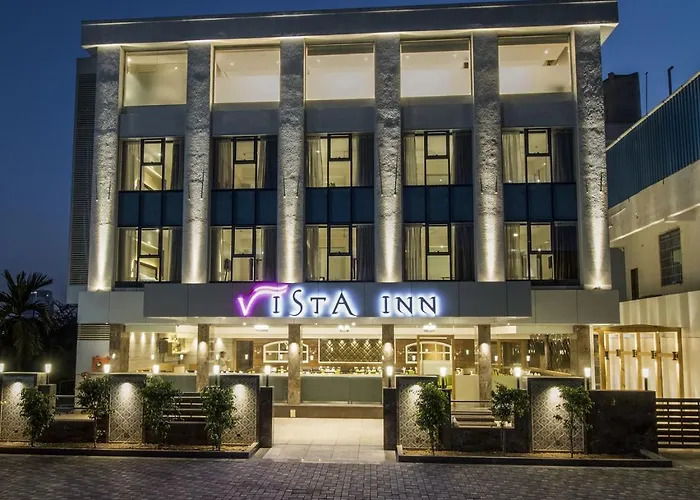 Hotel Vista Inn Navi Mumbai