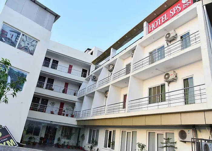 Hotel Sps Inn Rewa