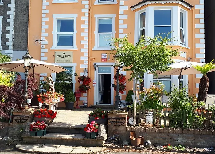 Min Y Don Guest House Llanfairfechan