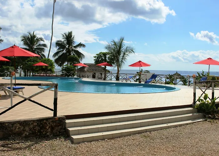 Coconut Tree Village Beach Resort Uroa