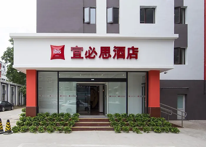 Ibis Beijing Tiantandongmen Metro Station Hotel