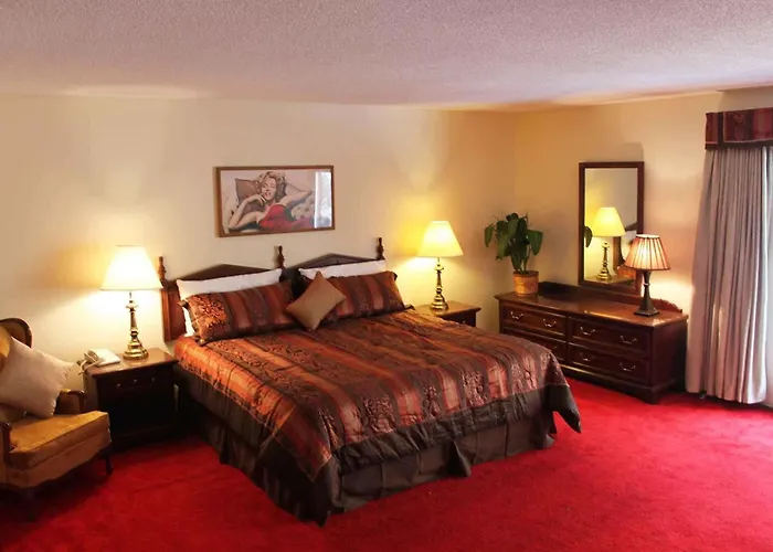 Iron Road Inn Elkins
