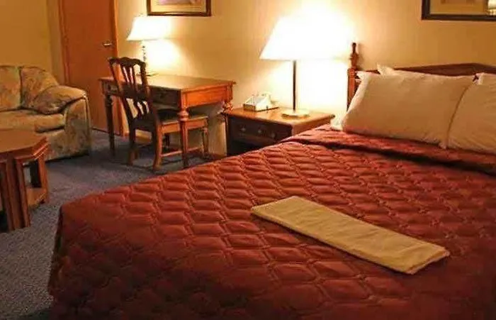 Iron Road Inn Elkins