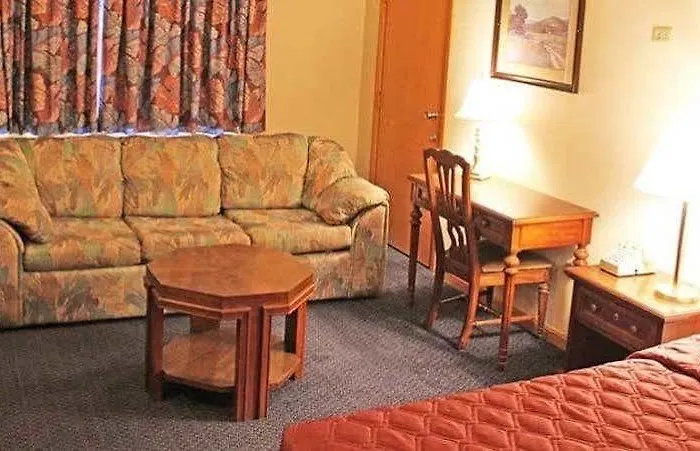 Iron Road Inn Elkins