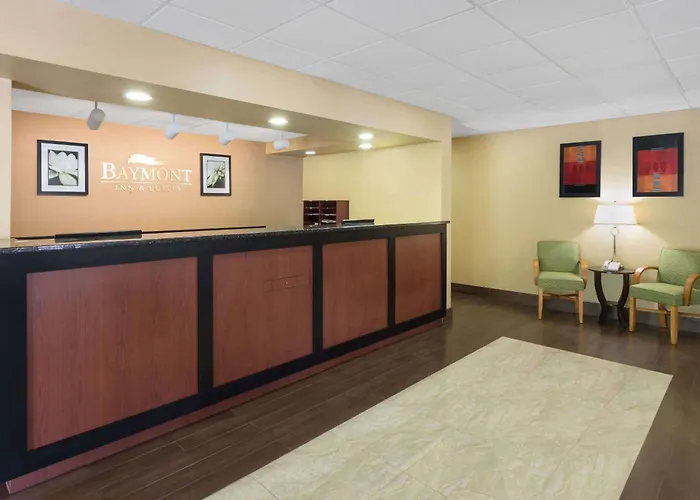 Baymont By Wyndham Orangeburg North Hotel