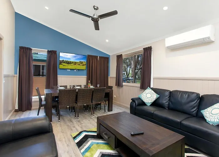 Armidale Tourist Park Hotel