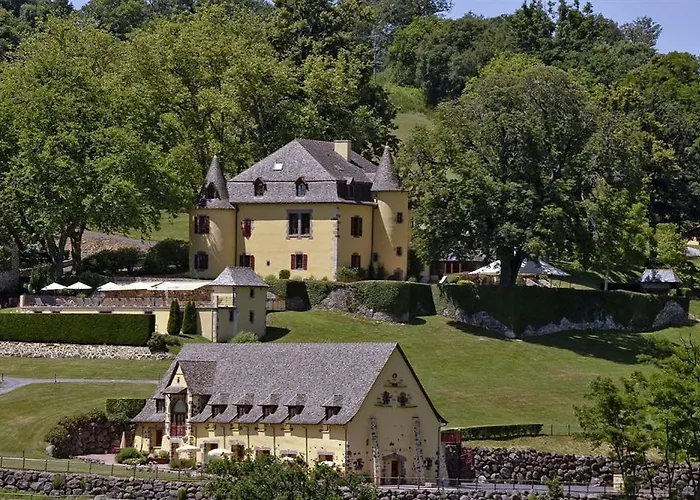 Chateau De Salles Vézac