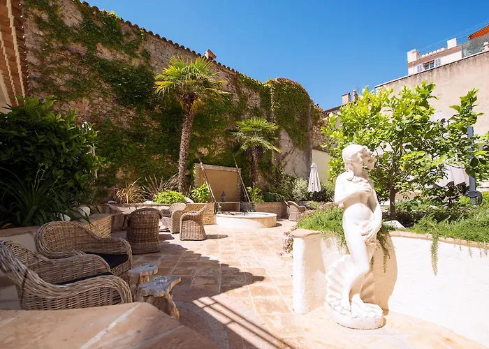 Best Western Premier Le Patio des Artistes Wellness Jacuzzi Cannes