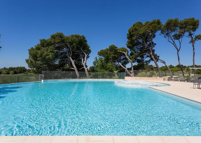 Madame Vacances Domaine Du Provence Country Club Service Premium Saumane-de-Vaucluse