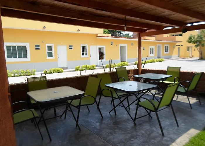 Hotel Montroi City Colima