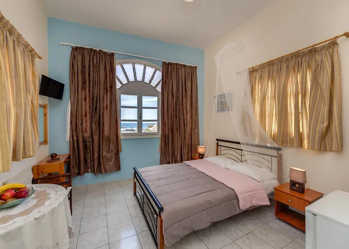 Onar Rooms & Studios Períssa