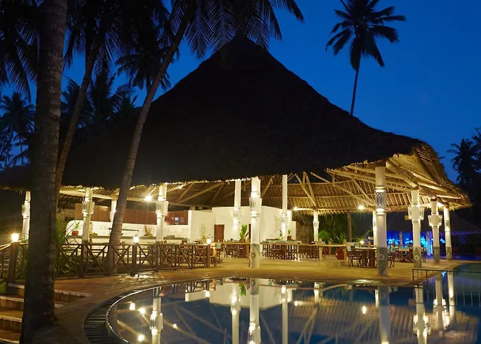 Neptune Village Beach Resort & Spa Galu