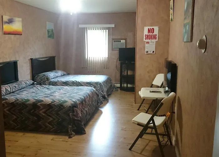 B&B Lounge Catskill