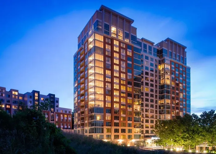 Ovation At Park Crest By Bridgestreet Hotel Tysons Corner